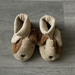Zara slippers (3 for $25🎁)